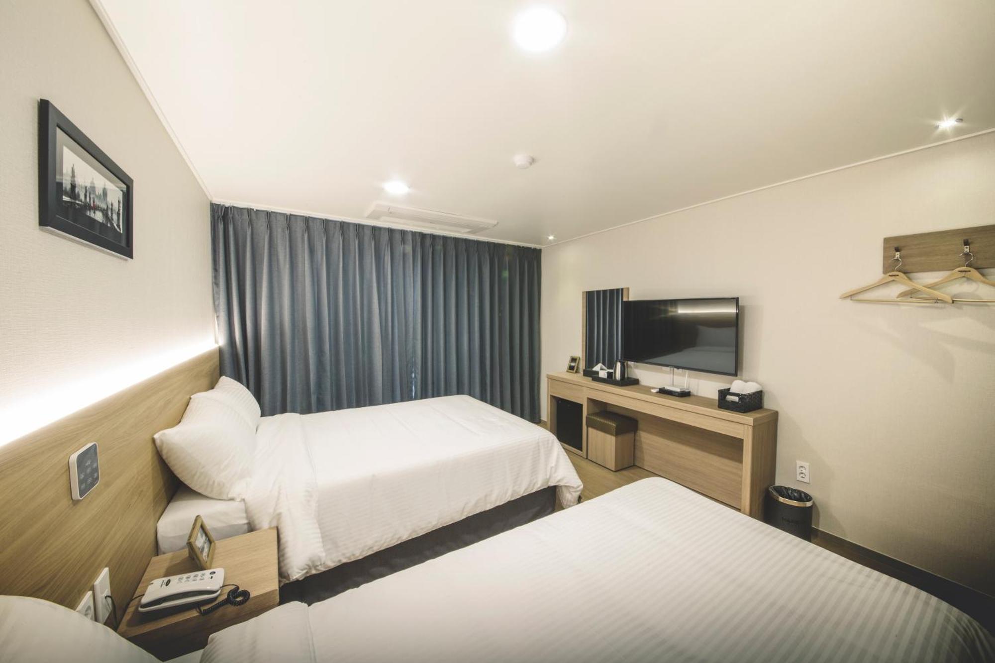 Harbor Hotel Jeju Quarto foto
